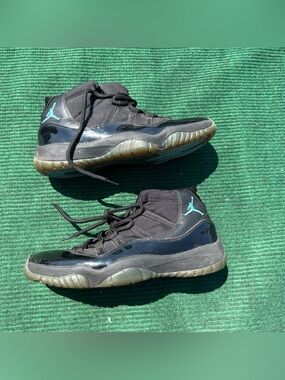 Air Jordan 11 Retro 'Gamma Blue' Men’s Size 11.5 NO INSOLES Little Separation On
